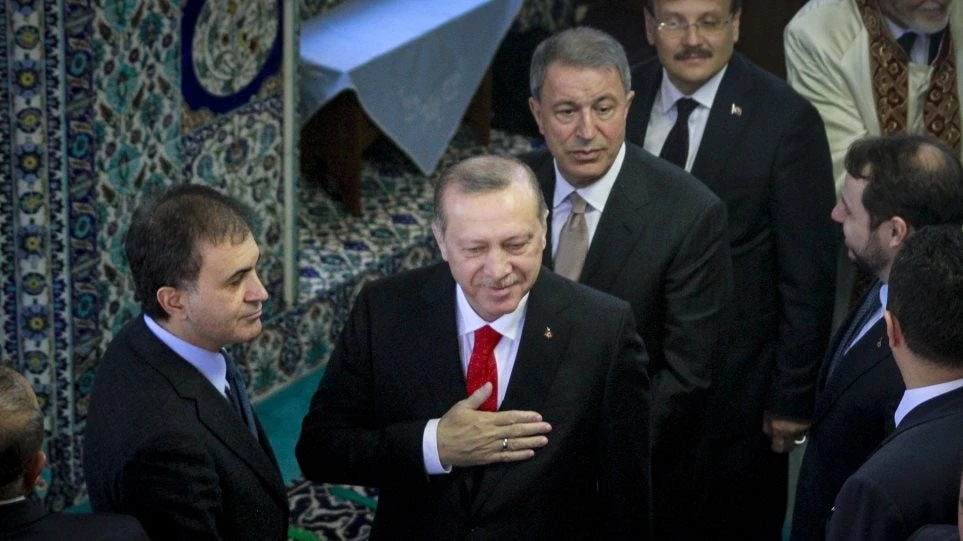 Θάνος Βερέμης: «Ο Ερντογάν είναι ένας ελάχιστα μορφωμένος άνθρωπος που χρησιμοποιεί την ιστορία»